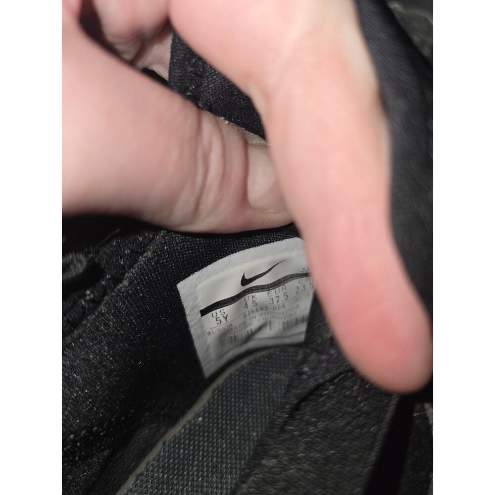 YOUTH NIKE HUARACHE CITY AJ6662-005 so 5y women’s 7 - Picture 7 of 7
